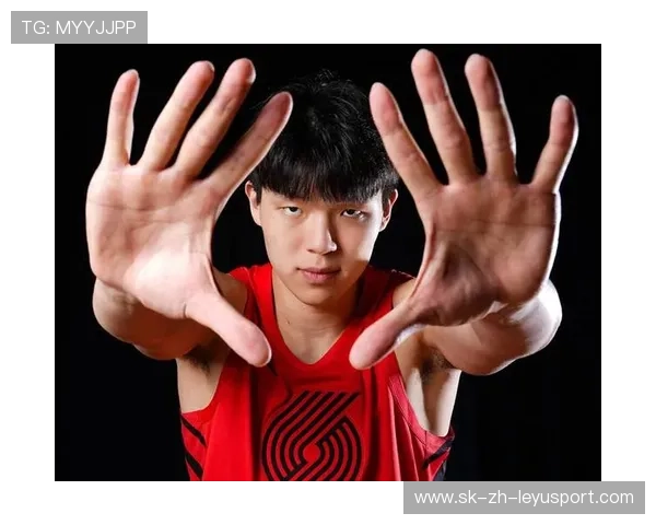 杨瀚森含泪坚持：从泪水到微笑的逆袭之路