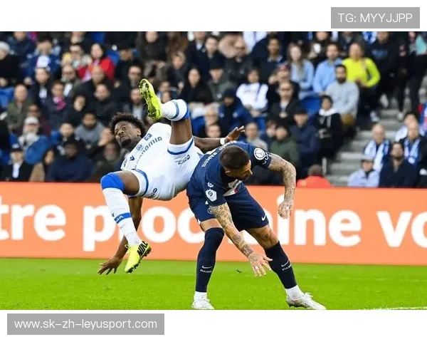 朗斯力压大巴黎登顶法甲，萨热带队演神奇